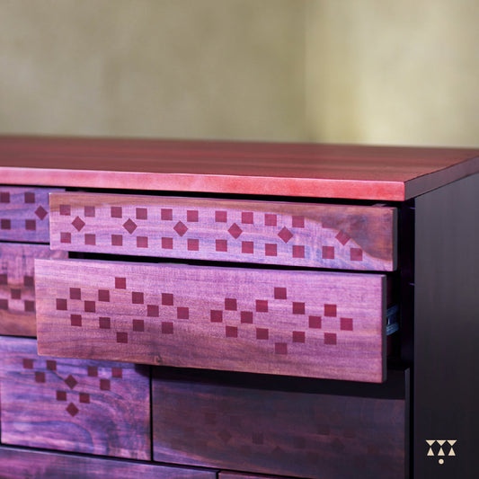 Bindu | Artistic chest of drawers