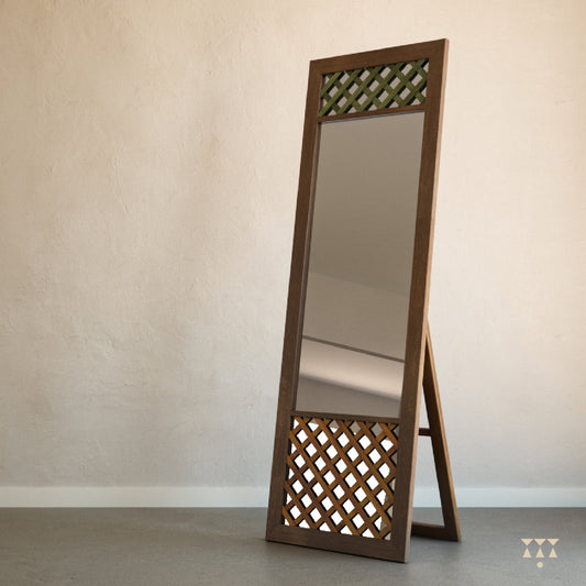Lisa | Solid wood decorative mirror
