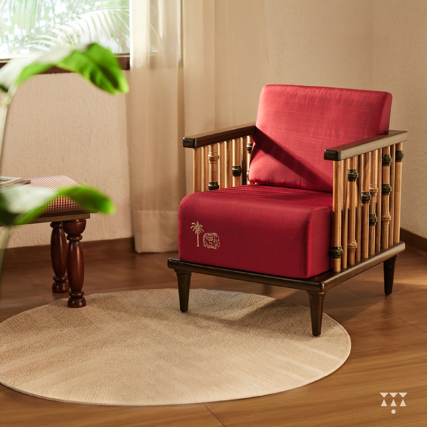 Ferry Lux | Handcrafted wooden armchair