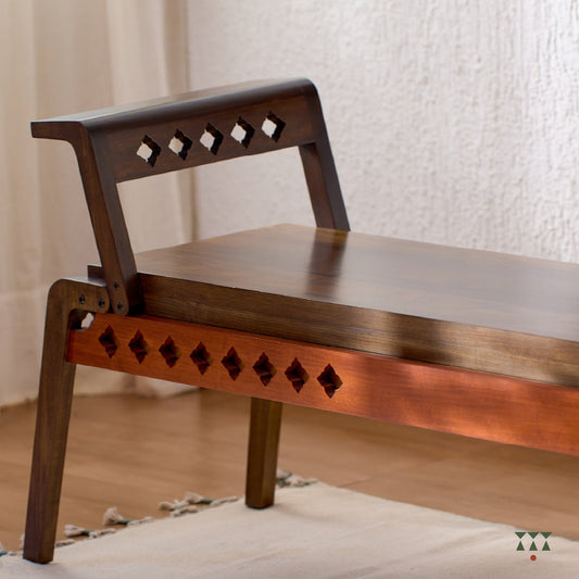 Mento | Solid wood entryway bench