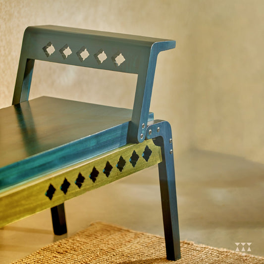Mento | Artisanal wooden bench