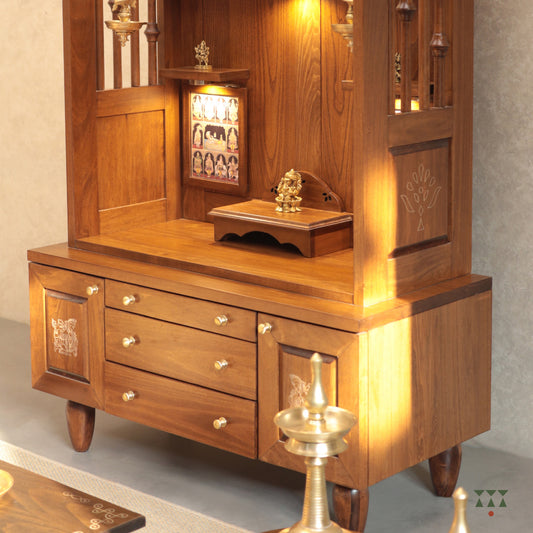 Tarun Bhimaksa | Wooden Pooja Mandir