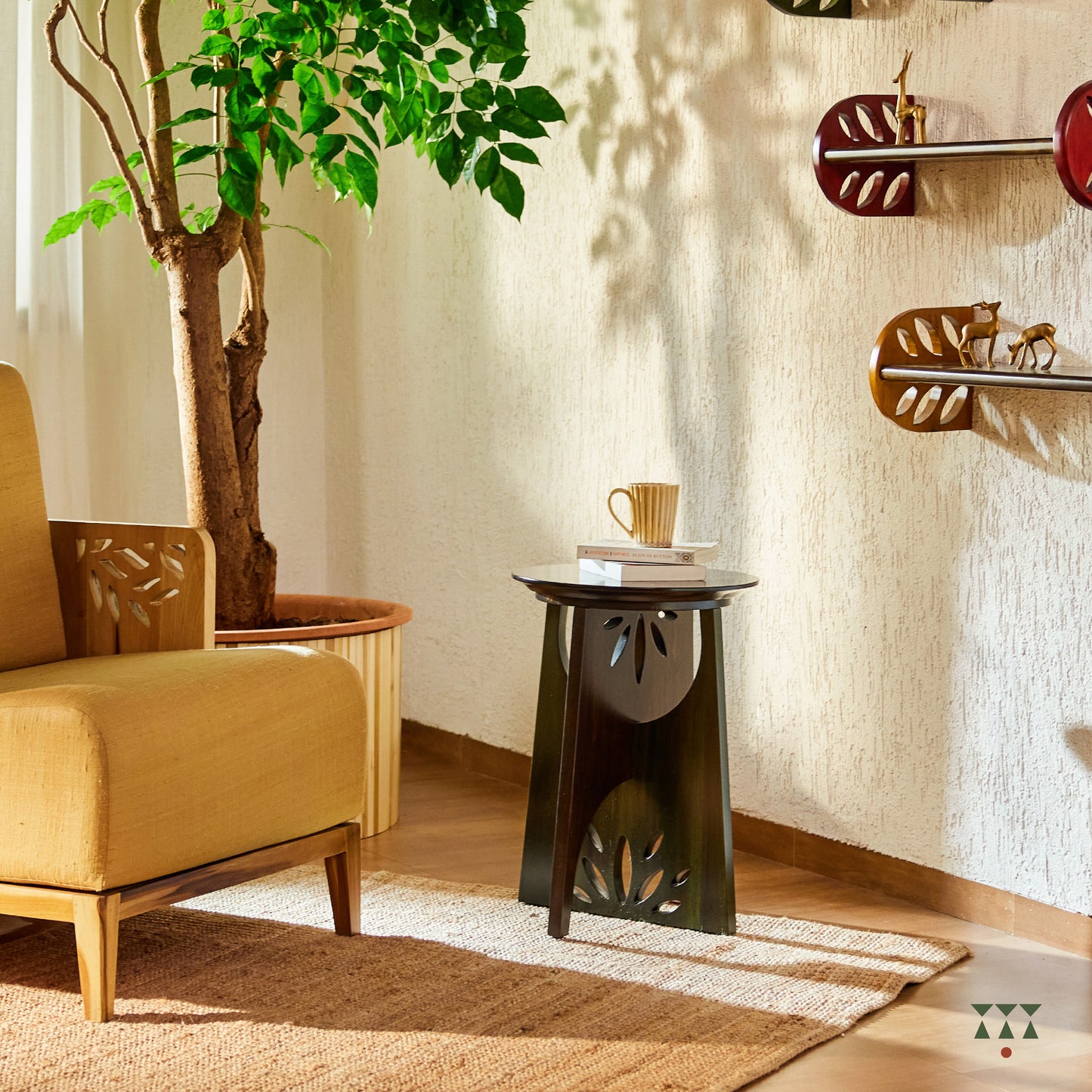Trixie | Artistic end table